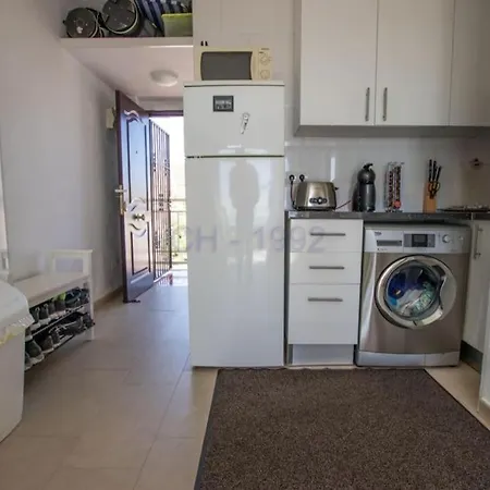 Atico Con Vistas Panoramicas En トレモリノス